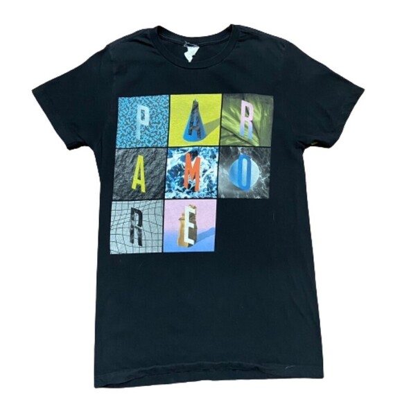 Paramore Pop Punk Band Squares Graphic T-Shirt Cotton Women's Size Medium - Picture 1 of 6
